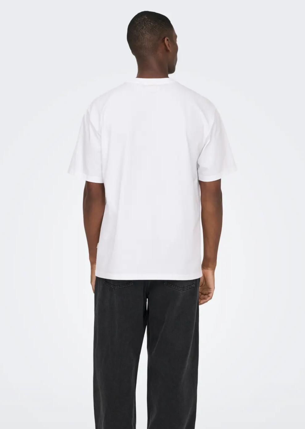 ONLY + SONS Peanuts Graphic Pocket Tee