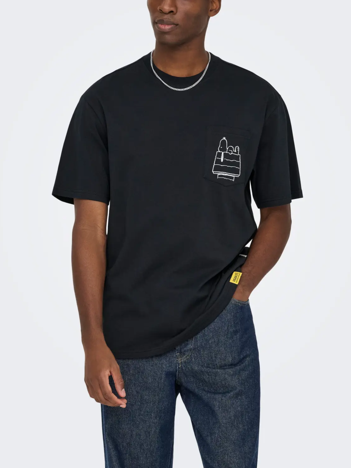 ONLY + SONS Peanuts Graphic Pocket Tee